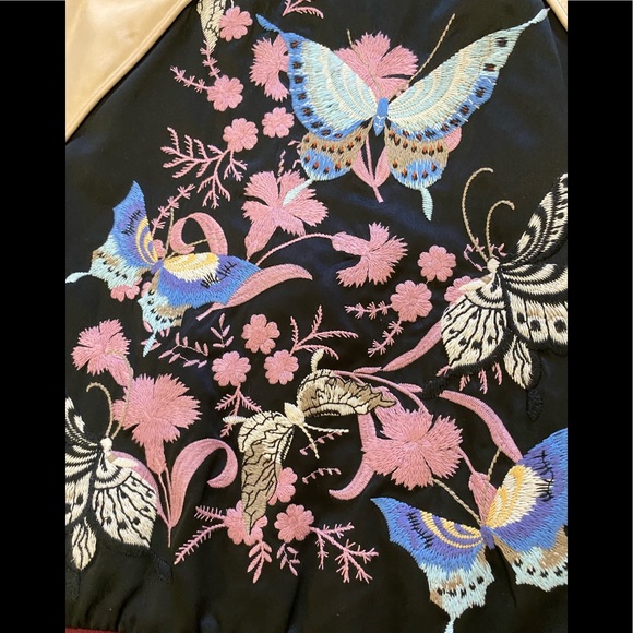 Aritzia Wilfred Free Butterfly Embroidery Jacket Women’s XS - Picture 4 of 7